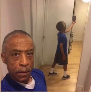 Meet your Posher, Larissa